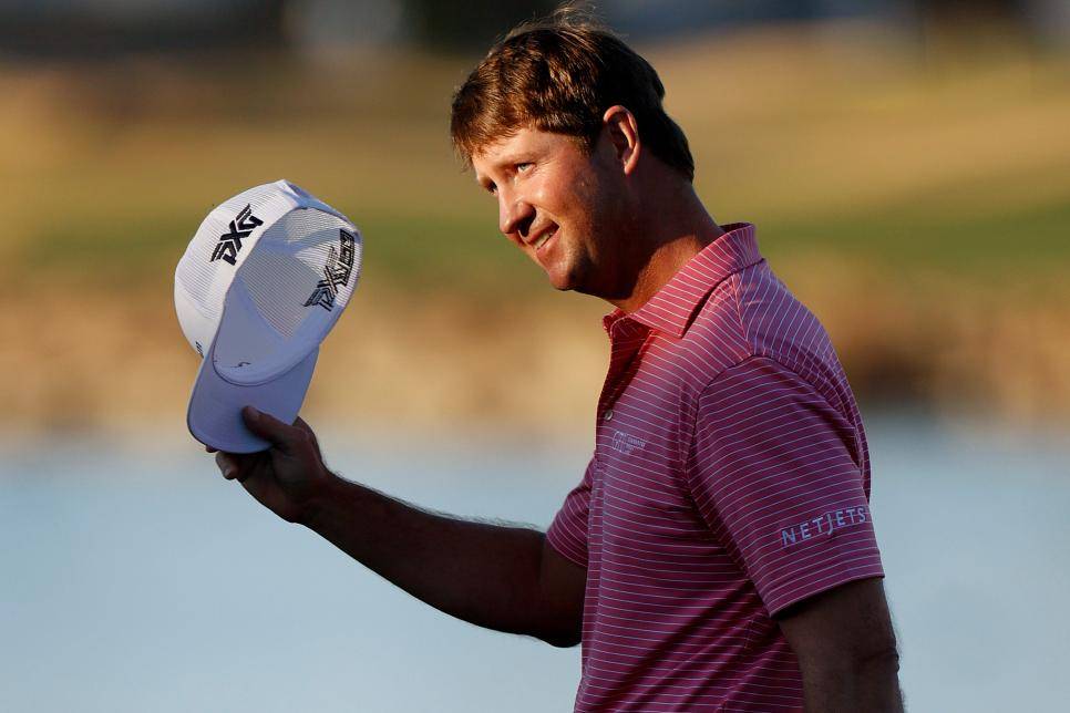 美國(guó)運(yùn)通賽冠軍包 幻影X7.5推桿拿下賽事第二冠 模擬高爾夫 高爾夫模擬器